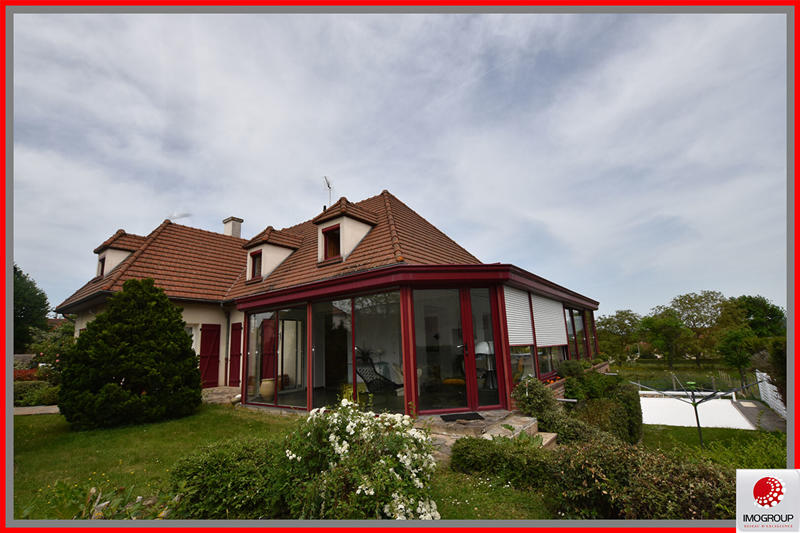 Maison - 183 m² - 6 pièces