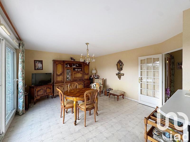 Appartement - 80 m² - 4 pièces