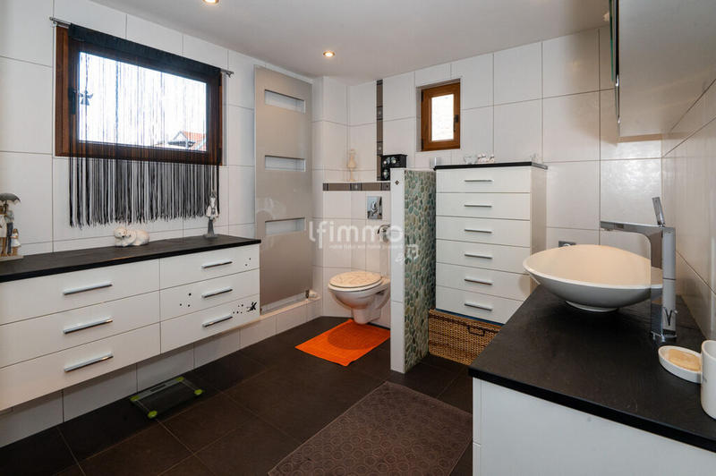 Maison - 117 m² - 6 pièces