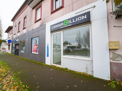 Local d'activité / Entrepôt - 39 m² - 2 pièces