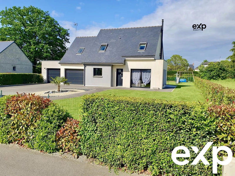 Maison traditionnelle - 124 m² - 7 pièces