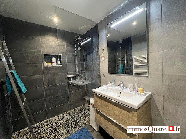 Appartement - 87 m² - 4 pièces