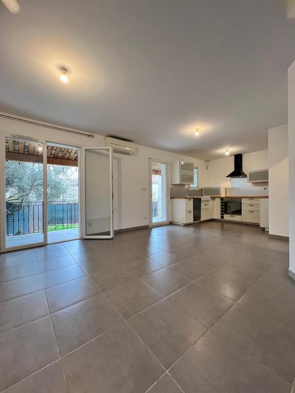 Maison de ville - 75 m² - 4 pièces