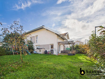 Appartement - 90 m² - 4 pièces