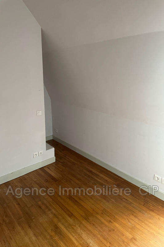 Appartement - 110 m² - 4 pièces