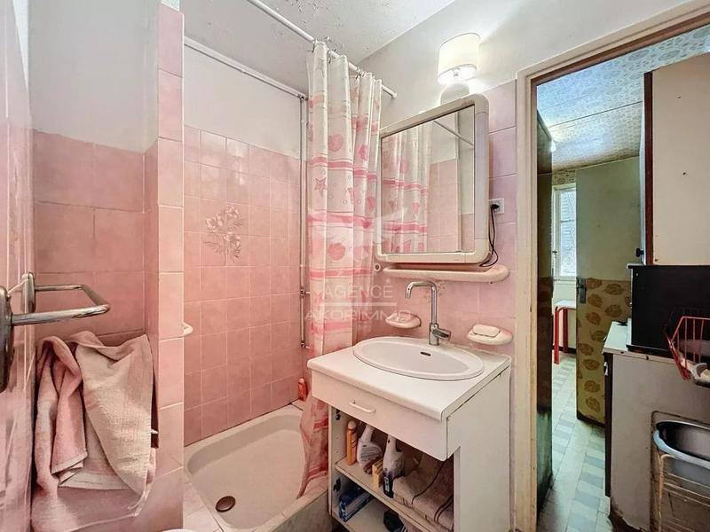 Appartement - 64 m² - 4 pièces