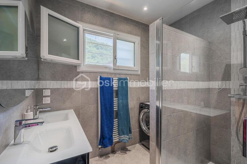 Maison - 66 m² - 3 pièces