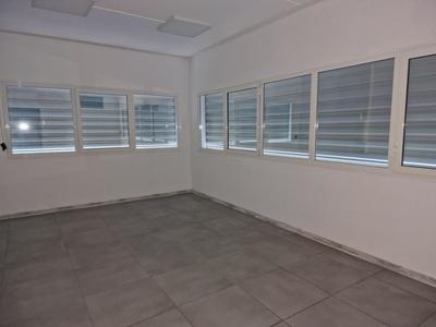 Bureau - 110 m²