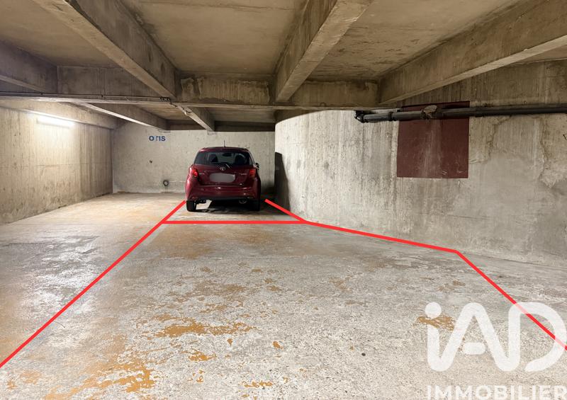 Parking - 28 m²