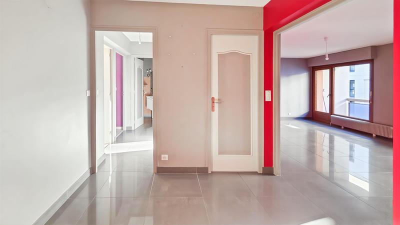 Appartement - 77 m² - 3 pièces