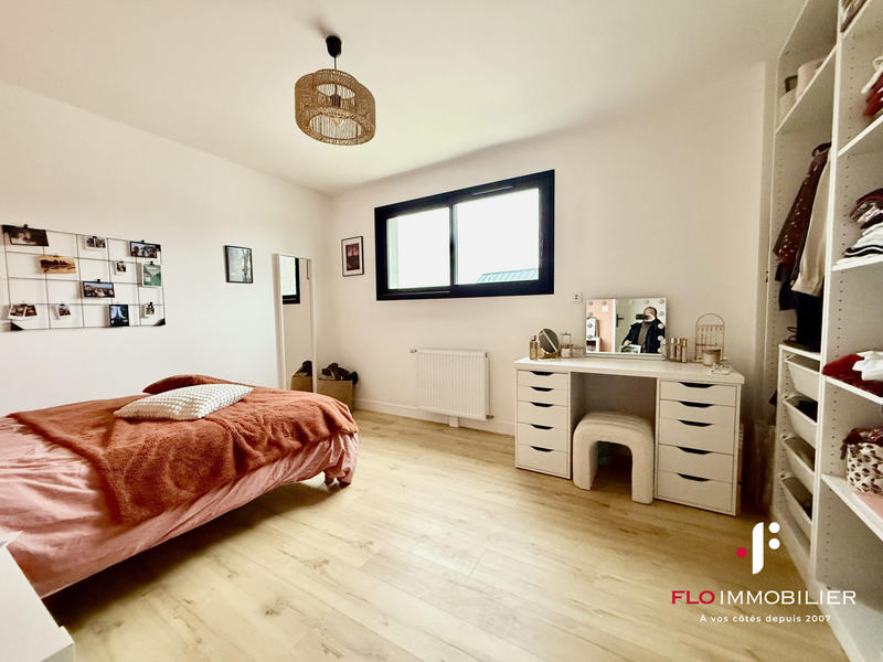 Maison - 167 m² - 7 pièces