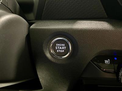 Citroën C4 III (2) 1.2 Hybrid 145 Dcs6 Max