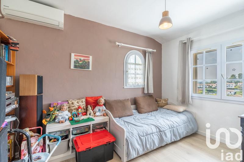 Maison - 200 m² - 6 pièces