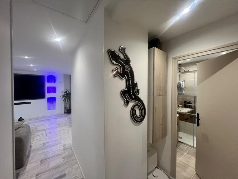 Maison - 99 m² - 5 pièces