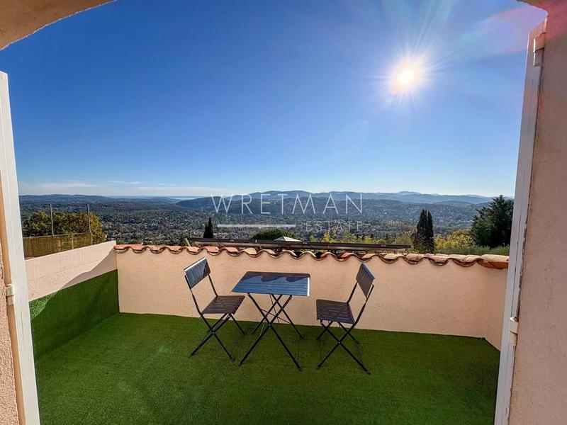 Villa - 205 m² - 8 pièces