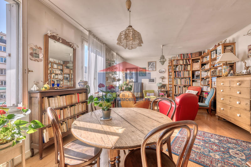 Appartement - 81 m² - 3 pièces