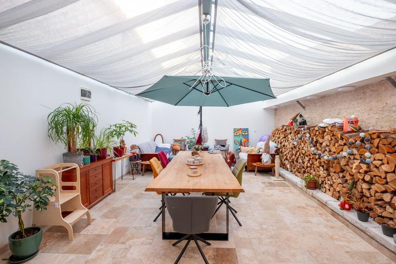 Maison en pierre - 207 m² - 7 pièces