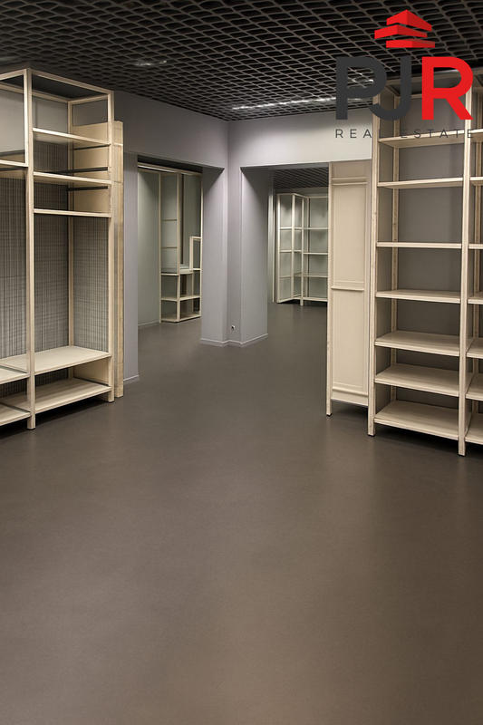 Local commercial - 498 m²