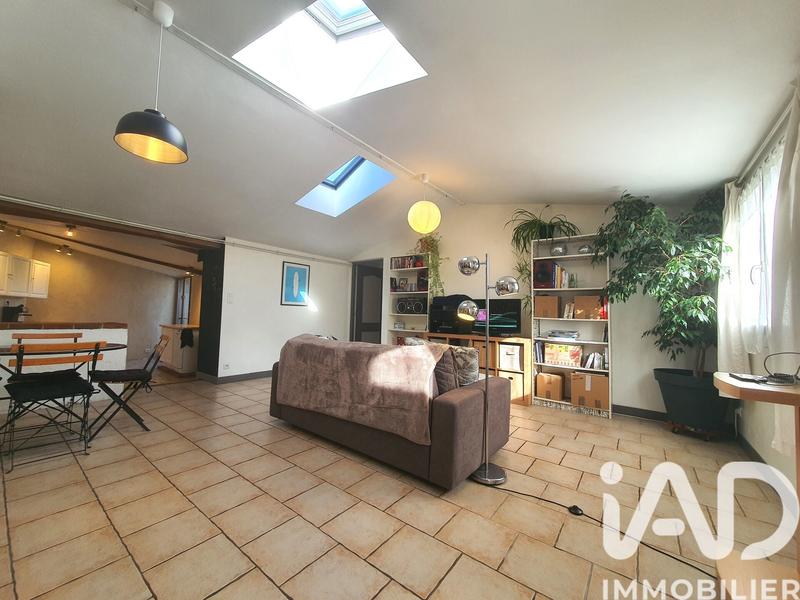 Maison - 104 m² - 4 pièces