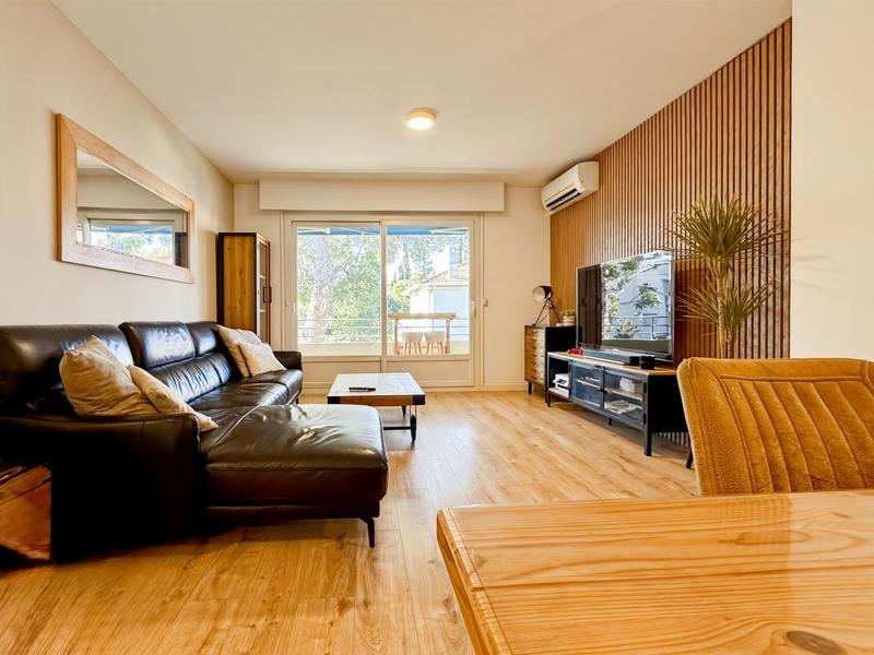 Appartement - 79 m² - 4 pièces