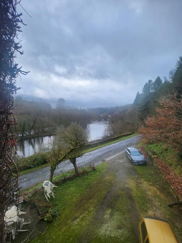 Propriété - 260 m² - 11 pièces