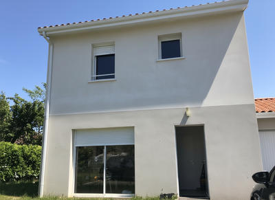 Maison - 110 m² - 4 pièces