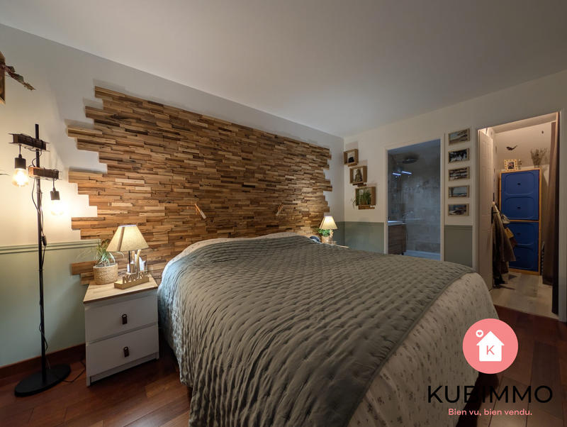 Maison - 98 m² - 4 pièces