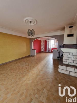 Maison - 137 m² - 7 pièces