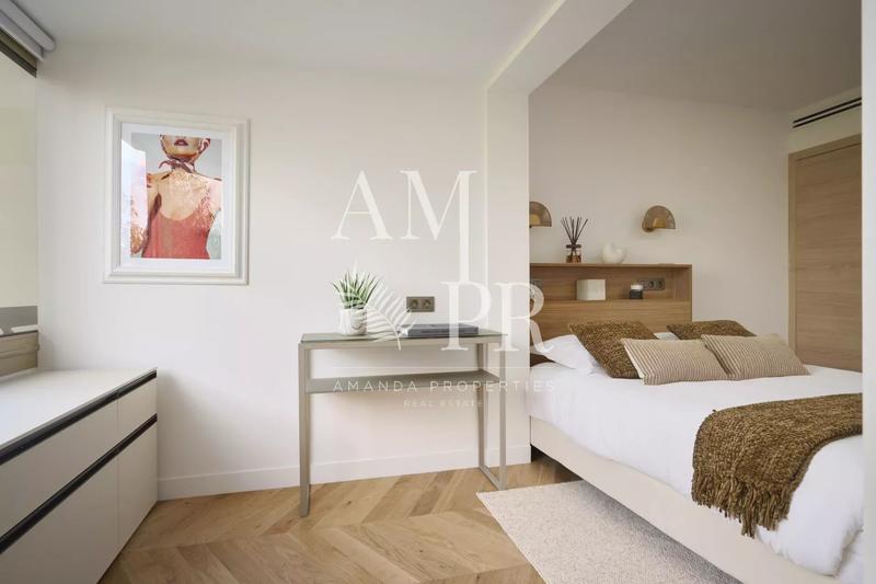 Appartement - 97 m² - 4 pièces