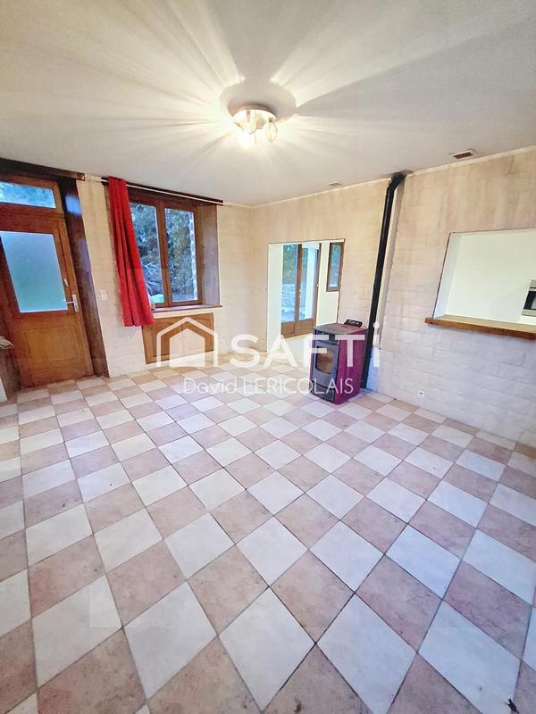 Maison - 94 m² - 6 pièces