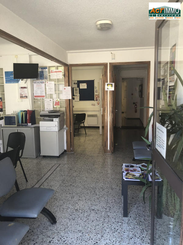 Local commercial - 160 m²