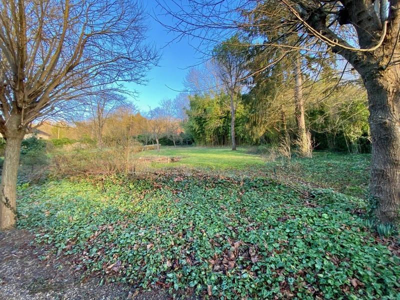 Maison - 237 m² - 9 pièces