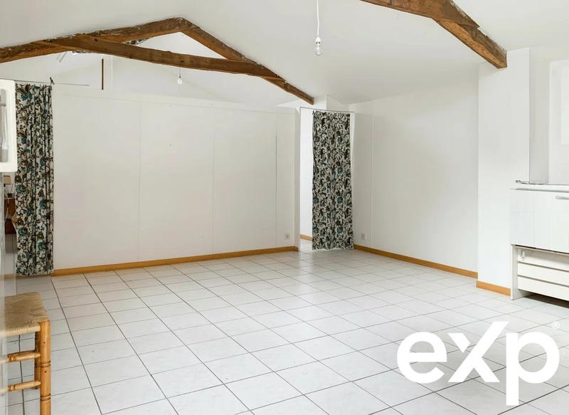 Maison - 64 m² - 4 pièces