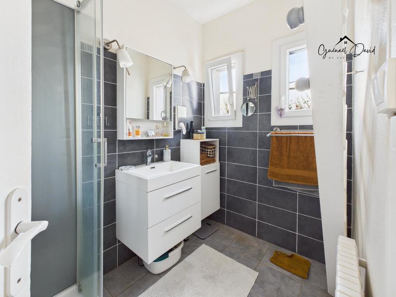 Maison - 82 m² - 5 pièces