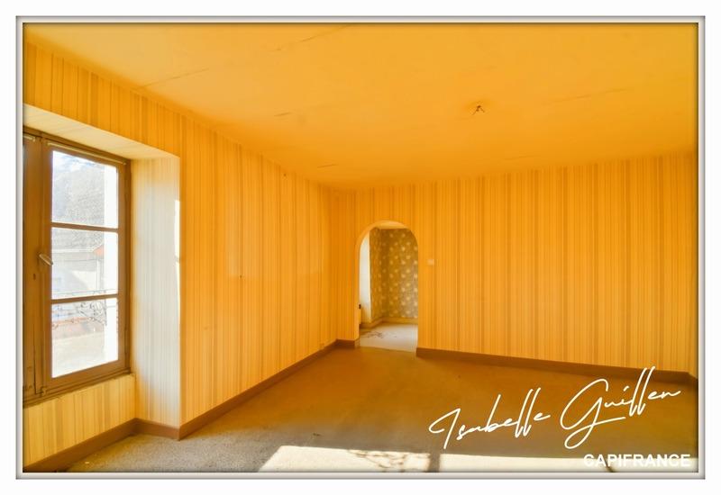 Maison de village - 147 m² - 6 pièces