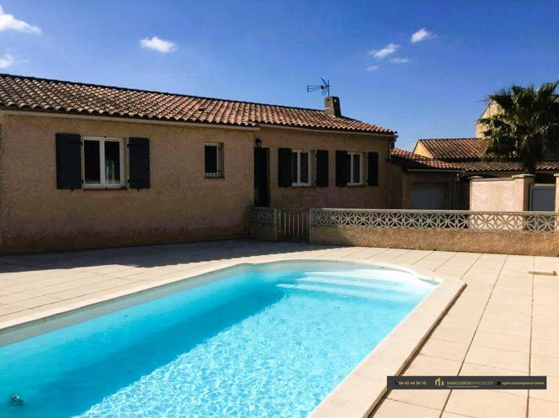 Maison - 101 m² - 4 pièces