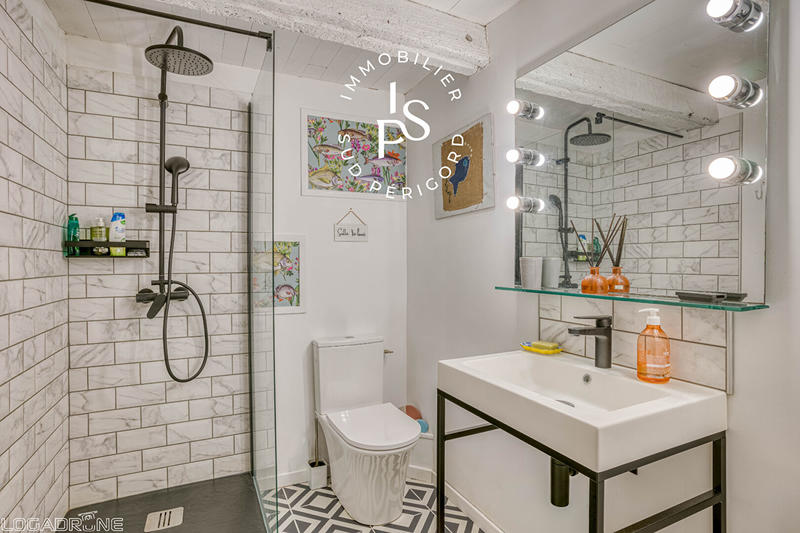 Maison - 155 m² - 6 pièces