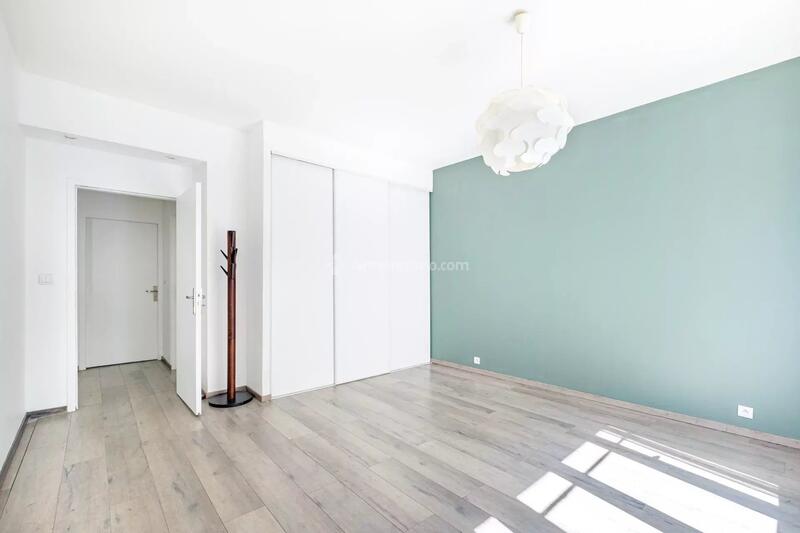 Appartement - 112 m² - 4 pièces