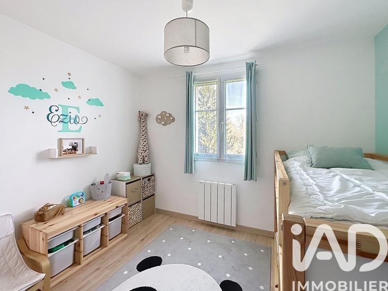 Maison - 93 m² - 5 pièces