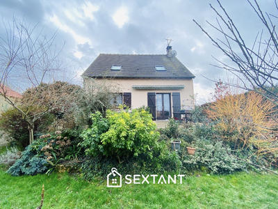 Maison - 95 m² - 5 pièces