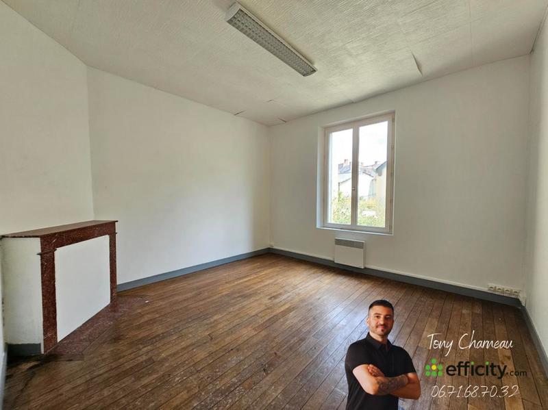 Bureau - 123 m² - 8 pièces