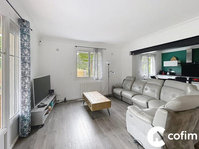 Maison - 177 m² - 5 pièces