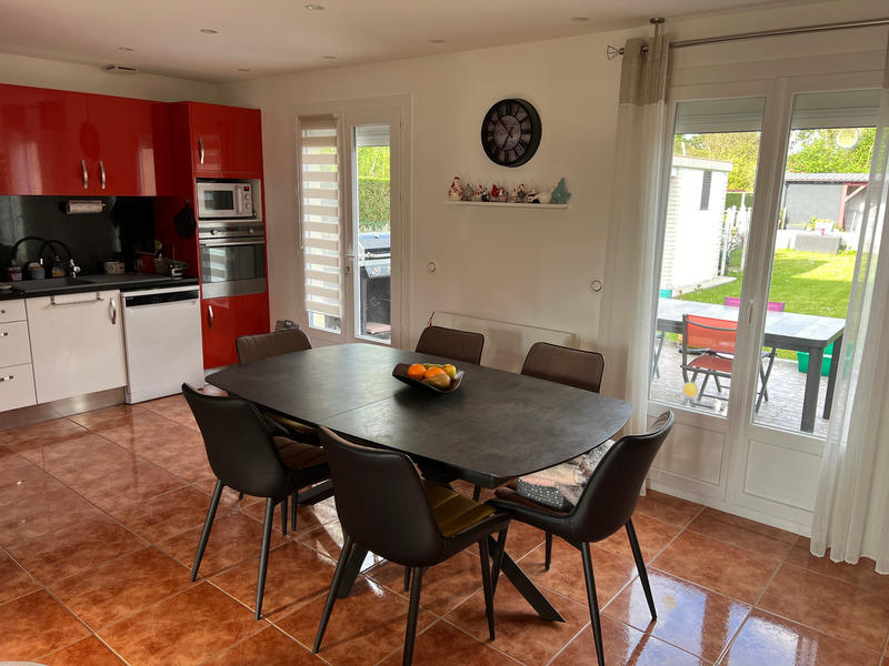 Maison - 92 m² - 6 pièces