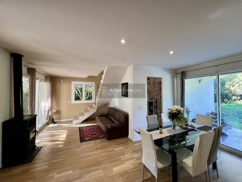 Maison - 136 m² - 4 pièces