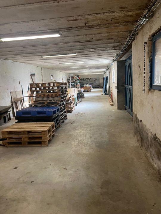 Propriété - 300 m² - 12 pièces