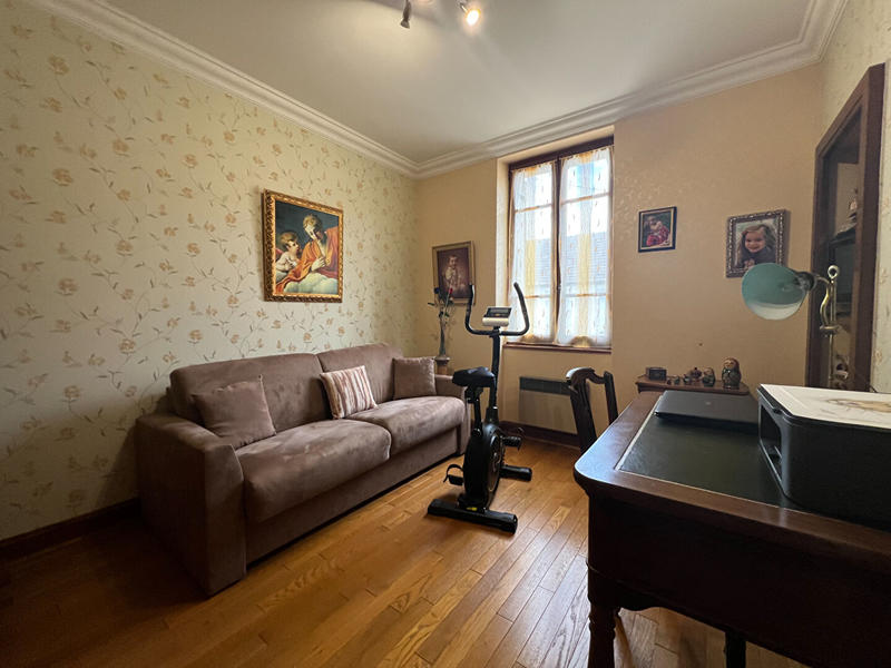 Maison - 96 m² - 5 pièces