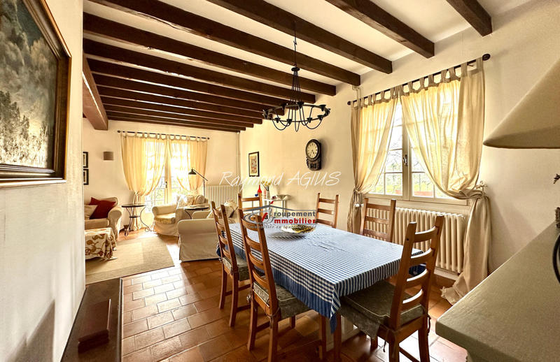 Maison - 159 m² - 7 pièces