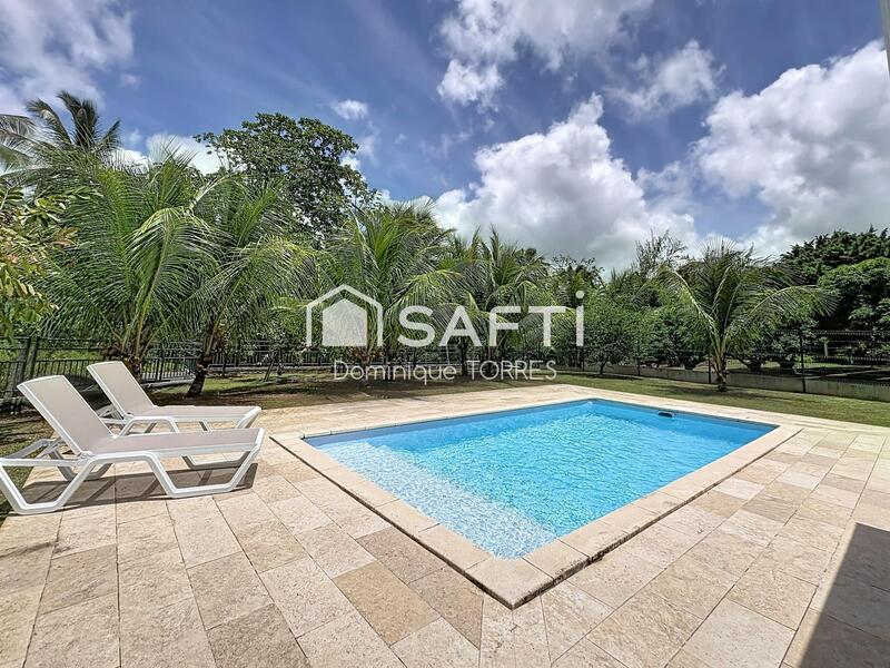 Maison - 120 m² - 4 pièces