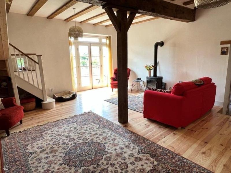 Maison - 120 m² - 5 pièces