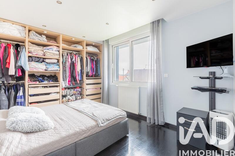 Maison - 127 m² - 6 pièces